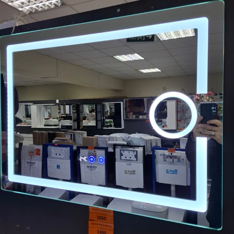 зеркало с подсветкой 100 на 70 М7015 в молдове зеркало с подсветкой 100 на 70 М7015 в молдове