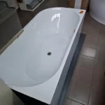 Акриловая Ванна F5007 пристенная 170 на 80