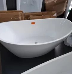 купить Красивая Акриловая Ванна F5001 отдельно стоящая